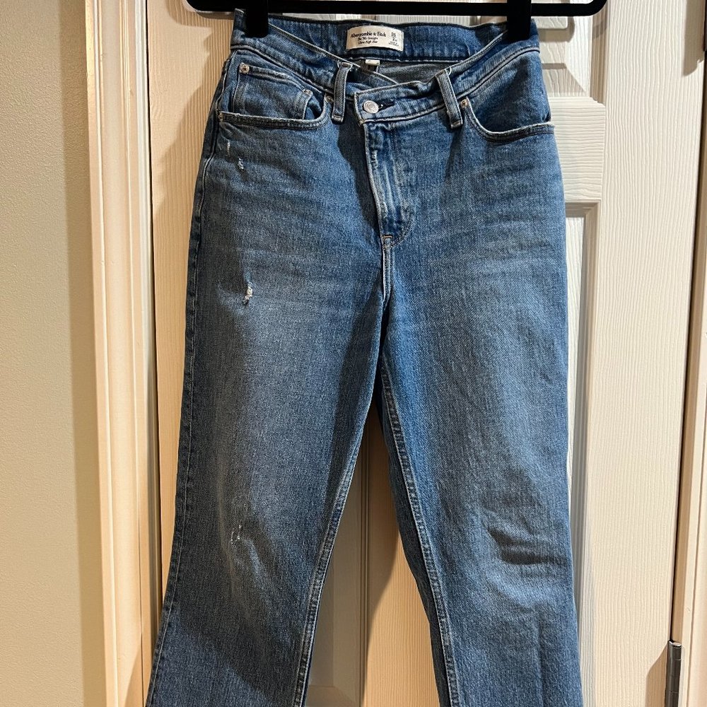 Abercrombie & Fitch Mom Jeans extra short inseam